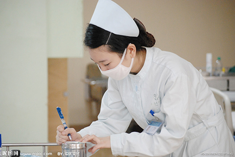 重庆2020年初中生上卫校好吗